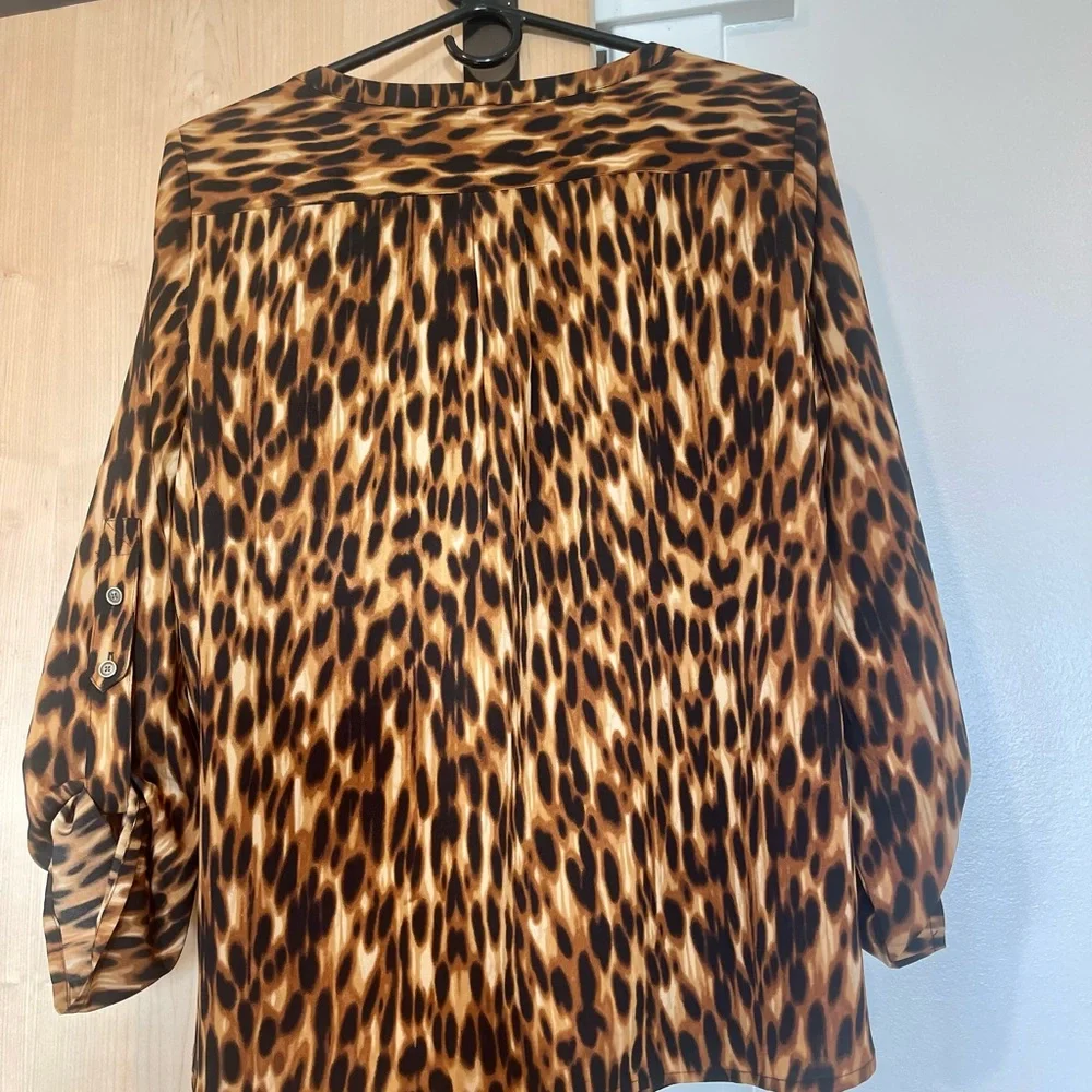 Anne Klein Sz.L animal print blouse - Picture 2 of 8